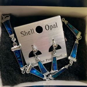 Beautiful genuine Paua shell Lighthouse earrings and bracelet set